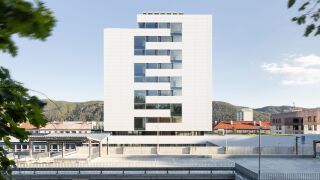 Fassaden-, Wand- und Dachsysteme Fassaden-, Wand- und Dachsysteme