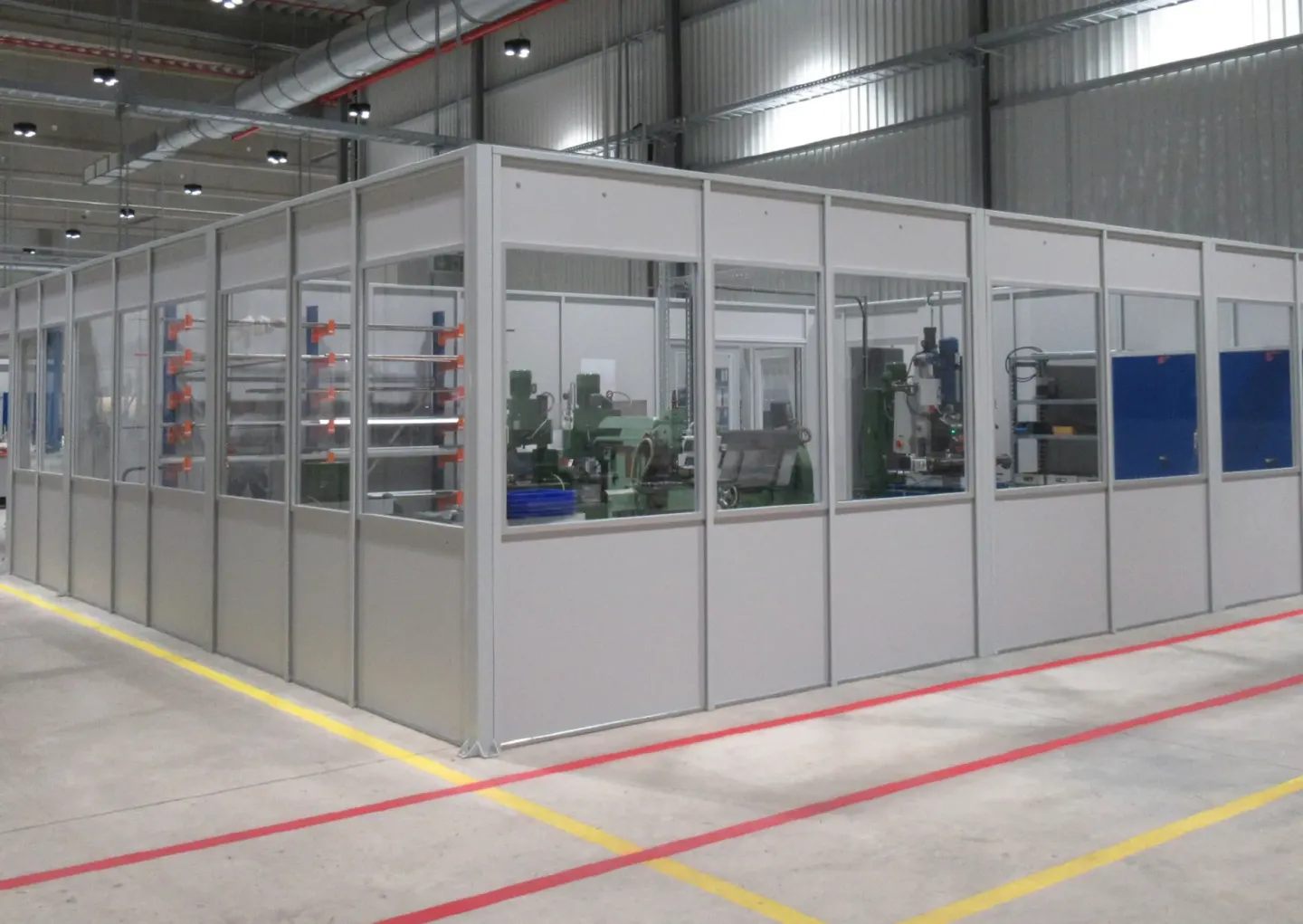 Industrie-Trennwände Industrie-Trennwände