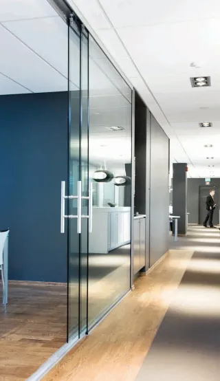 Büro-System-Trennwände und Glastrennwände Büro-System-Trennwände und Glastrennwände