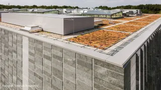 Absturzsicherung mit Barrial® Sicherheitsgeländer (Seitenschutzsystem) Absturzsicherung mit Barrial® Sicherheitsgeländer (Seitenschutzsystem)