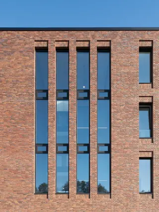 heroal Fenstersysteme aus Aluminium heroal Fenstersysteme aus Aluminium