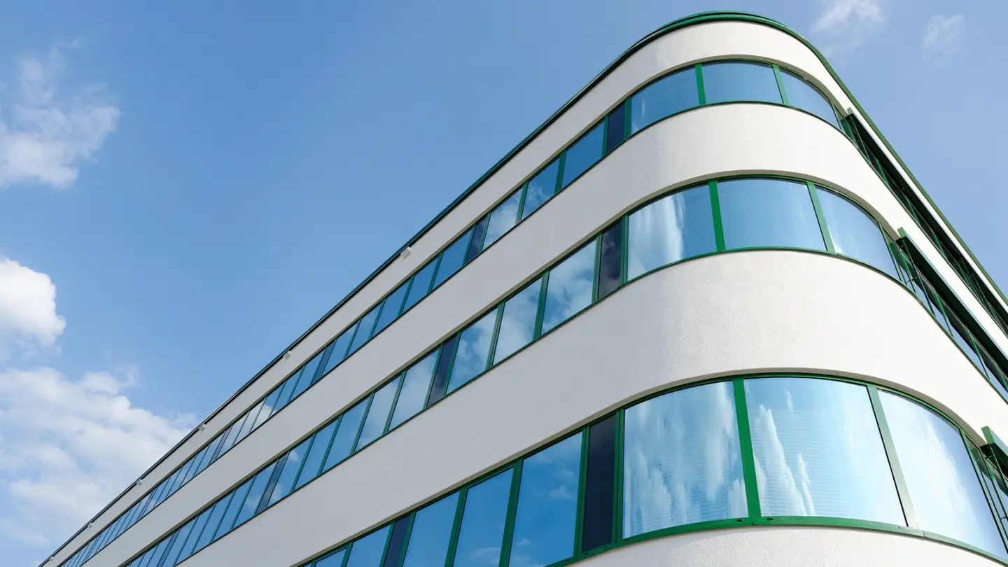 heroal Fenstersysteme aus Aluminium heroal Fenstersysteme aus Aluminium