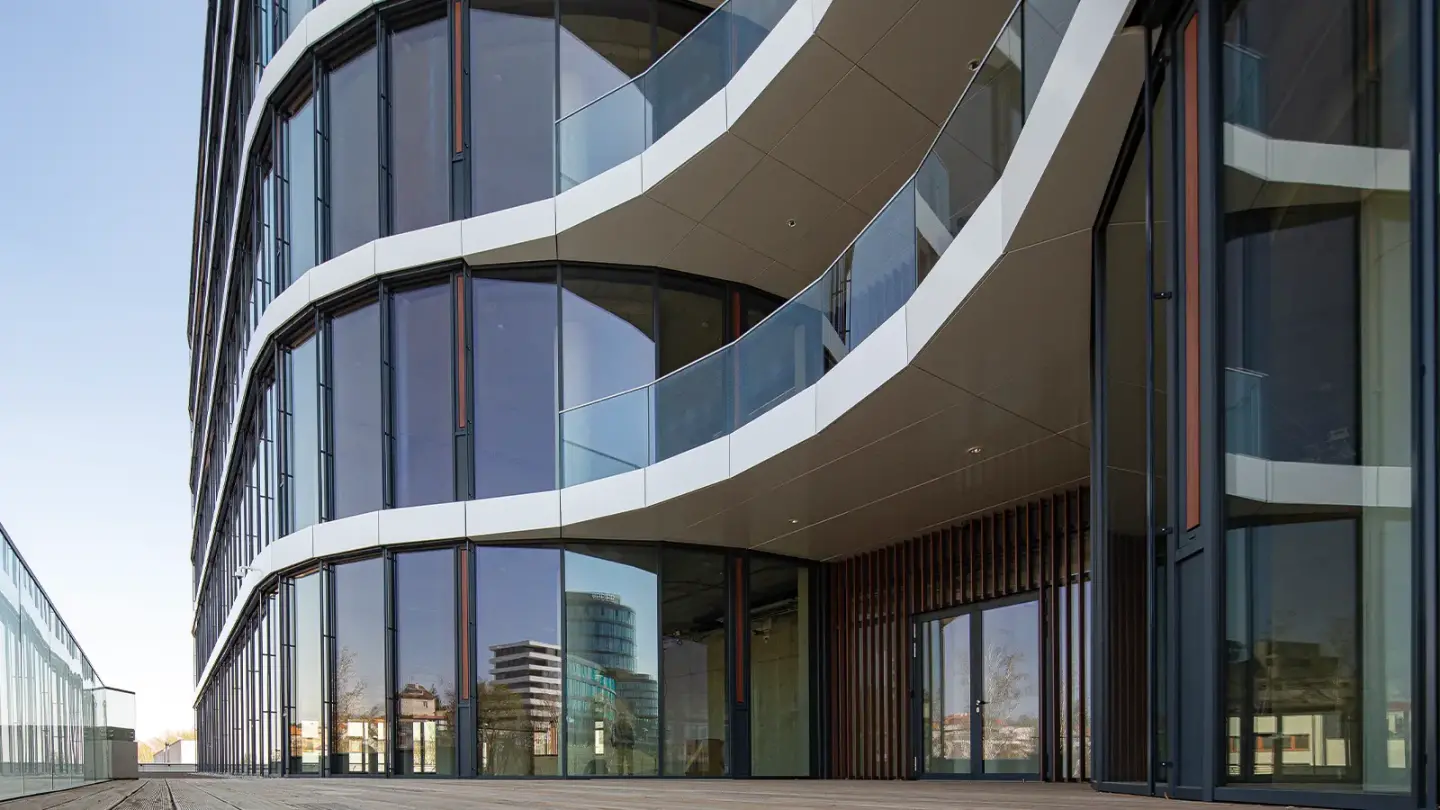 heroal Fenstersysteme aus Aluminium heroal Fenstersysteme aus Aluminium