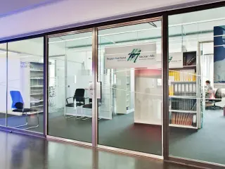 Brandschutzverglasungen für Glastüren und Glaswände Brandschutzverglasungen für Glastüren und Glaswände