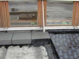 FOAMGLAS® für Flachdächer in Holzbauweise