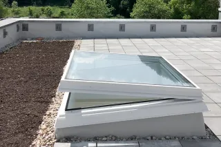 Echtglas-Oberlichter: Flachdachfenster FDF Echtglas-Oberlichter: Flachdachfenster FDF