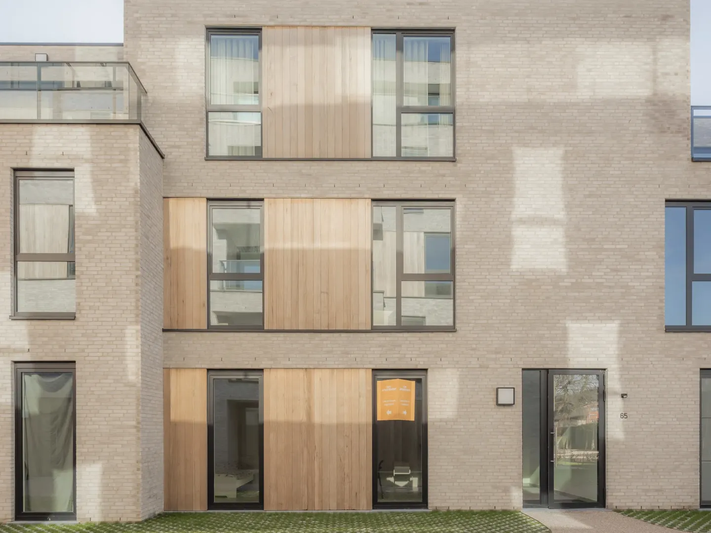 Fensterprofilsystem Elegant und Schiebesysteme Fensterprofilsystem Elegant und Schiebesysteme
