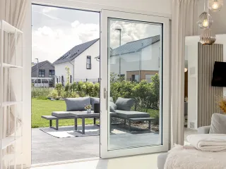 Fensterprofilsystem Elegant und Schiebesysteme Fensterprofilsystem Elegant und Schiebesysteme