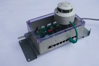 Kontrollierte und energiesparende Schachtentrauchung enev-kit Kontrollierte und energiesparende Schachtentrauchung enev-kit