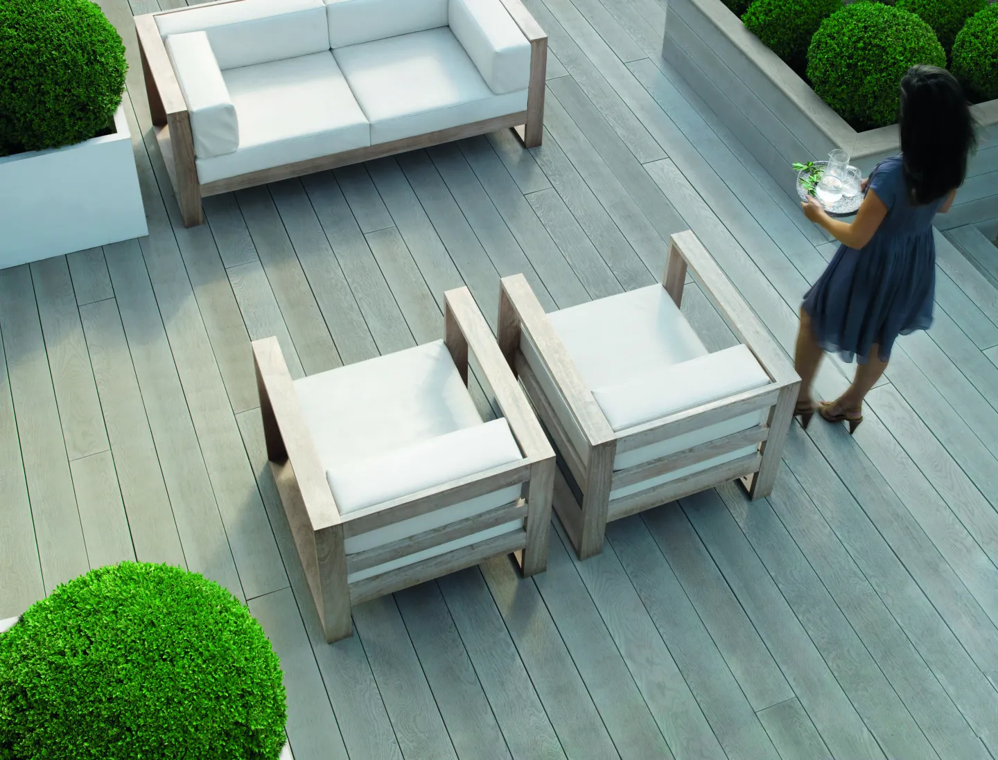 Terrassendielen aus Mineralfaser-Verbundstoff Terrassendielen aus Mineralfaser-Verbundstoff