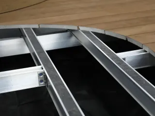 Terrassendielen aus Mineralfaser-Verbundstoff Terrassendielen aus Mineralfaser-Verbundstoff