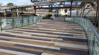 Terrassendielen aus Mineralfaser-Verbundstoff Terrassendielen aus Mineralfaser-Verbundstoff