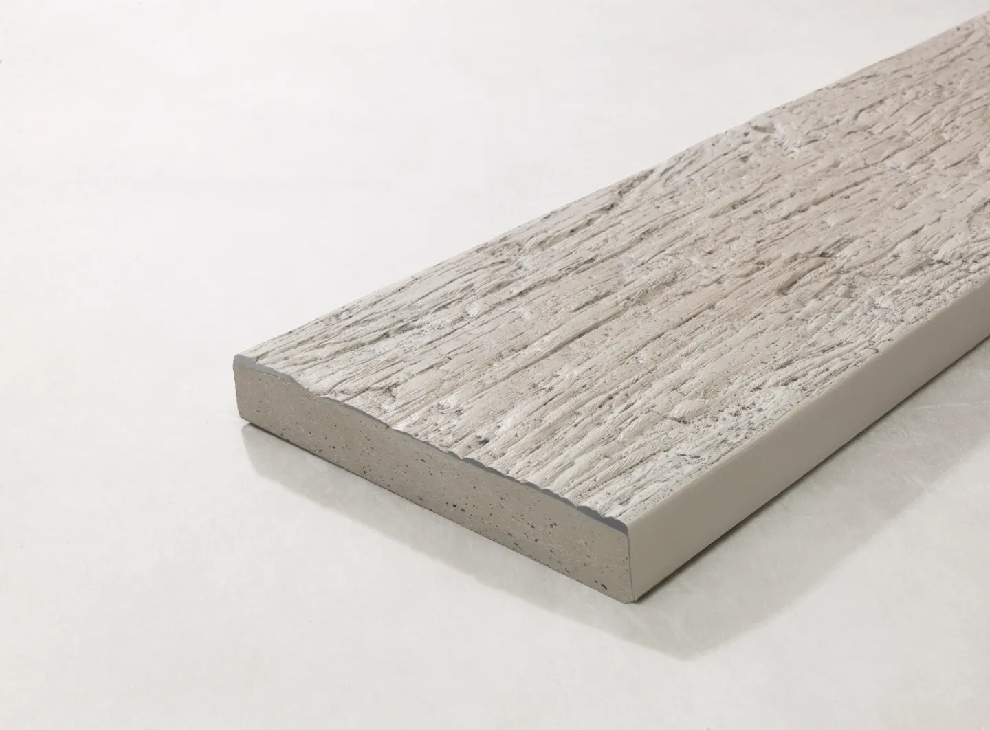 Terrassendielen aus Mineralfaser-Verbundstoff Terrassendielen aus Mineralfaser-Verbundstoff