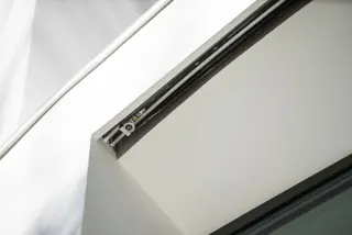 Schiebetürbeschläge und Schiebeläden für die Fassade Schiebetürbeschläge und Schiebeläden für die Fassade