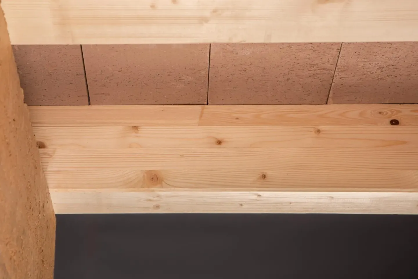 Holz-Lehm-Einhängedecke Holz-Lehm-Einhängedecke