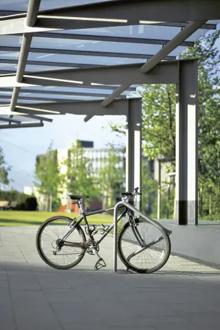 Fahrradparker und Fahrradanlehnbügel als Einzel- oder Reihenanlage Fahrradparker und Fahrradanlehnbügel als Einzel- oder Reihenanlage
