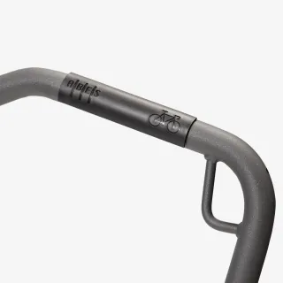 Fahrradparker und Fahrradanlehnbügel als Einzel- oder Reihenanlage Fahrradparker und Fahrradanlehnbügel als Einzel- oder Reihenanlage