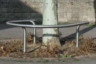 Fahrradparker und Fahrradanlehnbügel als Einzel- oder Reihenanlage Fahrradparker und Fahrradanlehnbügel als Einzel- oder Reihenanlage