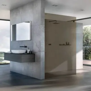 Glas-Duschen mit Pendel-, Schiebe-, Falt- oder Drehtür, Walk-In-Lösungen Glas-Duschen mit Pendel-, Schiebe-, Falt- oder Drehtür, Walk-In-Lösungen