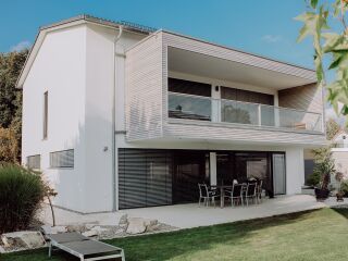 Neue Möglichkeiten für Auskragungen im Holzbau