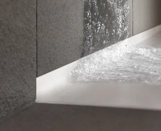 Duschwannen und Duschflächen Duschwannen und Duschflächen