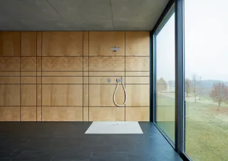 Duschwannen und Duschflächen Duschwannen und Duschflächen