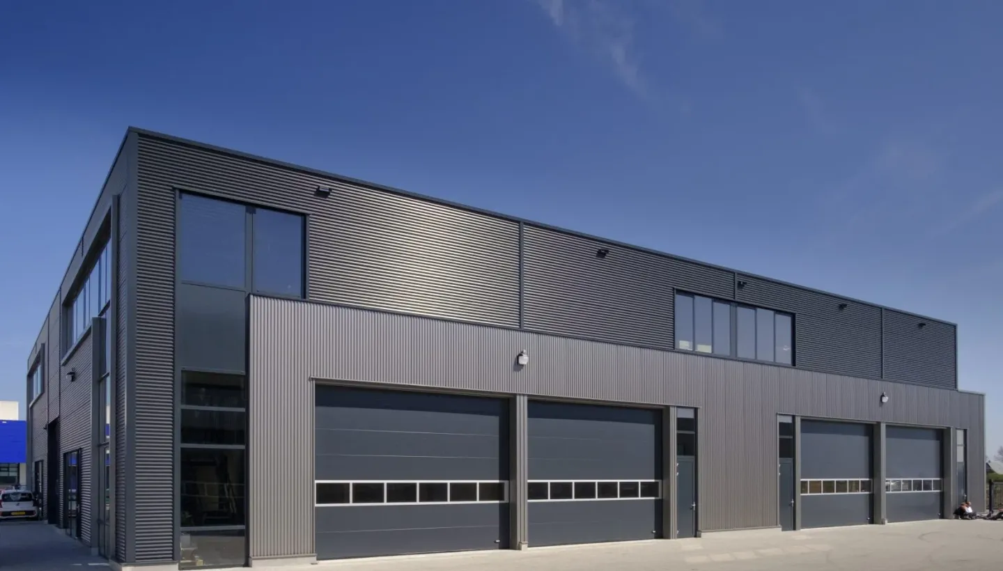 Alpha Deuren Sektionaltore ISO40 | ISO60 | ISO 80 Alpha Deuren Sektionaltore ISO40 | ISO60 | ISO 80