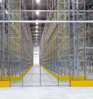 Lagertrennwände. Sicherheit im Lager. Lagertrennwände. Sicherheit im Lager.
