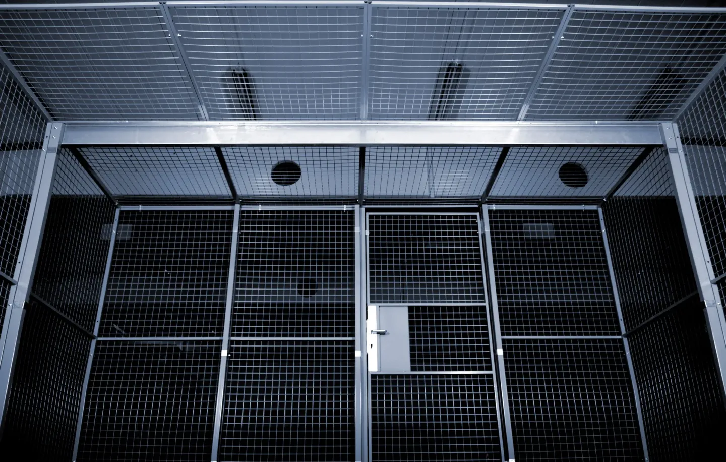 Lagertrennwände. Sicherheit im Lager. Lagertrennwände. Sicherheit im Lager.