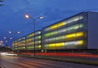 Pilkington Profilit™-Profilbauglas - Glaswandsysteme für Innen und Außen Pilkington Profilit™-Profilbauglas - Glaswandsysteme für Innen und Außen