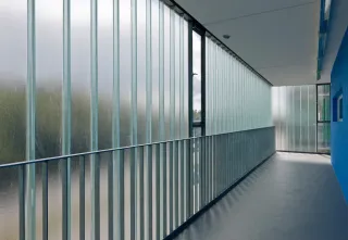 Pilkington Profilit™-Profilbauglas - Glaswandsysteme für Innen und Außen Pilkington Profilit™-Profilbauglas - Glaswandsysteme für Innen und Außen