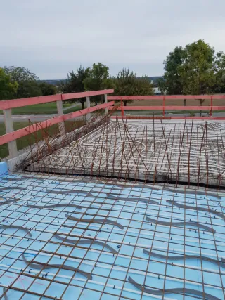 Bodenplatten mit Betonkernaktivierung Bodenplatten mit Betonkernaktivierung