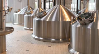 Industriefliesen aus Feinsteinzeug für verschiedene Anwendungsbereiche Industriefliesen aus Feinsteinzeug für verschiedene Anwendungsbereiche