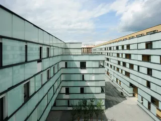 GM Schiebesysteme: Glas-Türen für Balkon, Terrasse und Loggia GM Schiebesysteme: Glas-Türen für Balkon, Terrasse und Loggia
