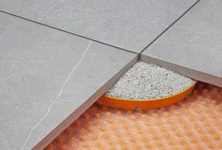 Drainagerinnen, Auflagerringe und Plattenlager Drainagerinnen, Auflagerringe und Plattenlager