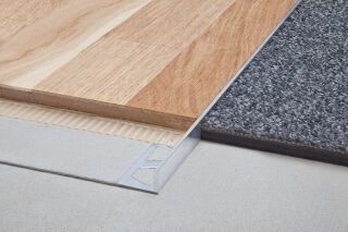 Schlüter-SCHIENE-BASIC-STEP-V A Abschlussprofil