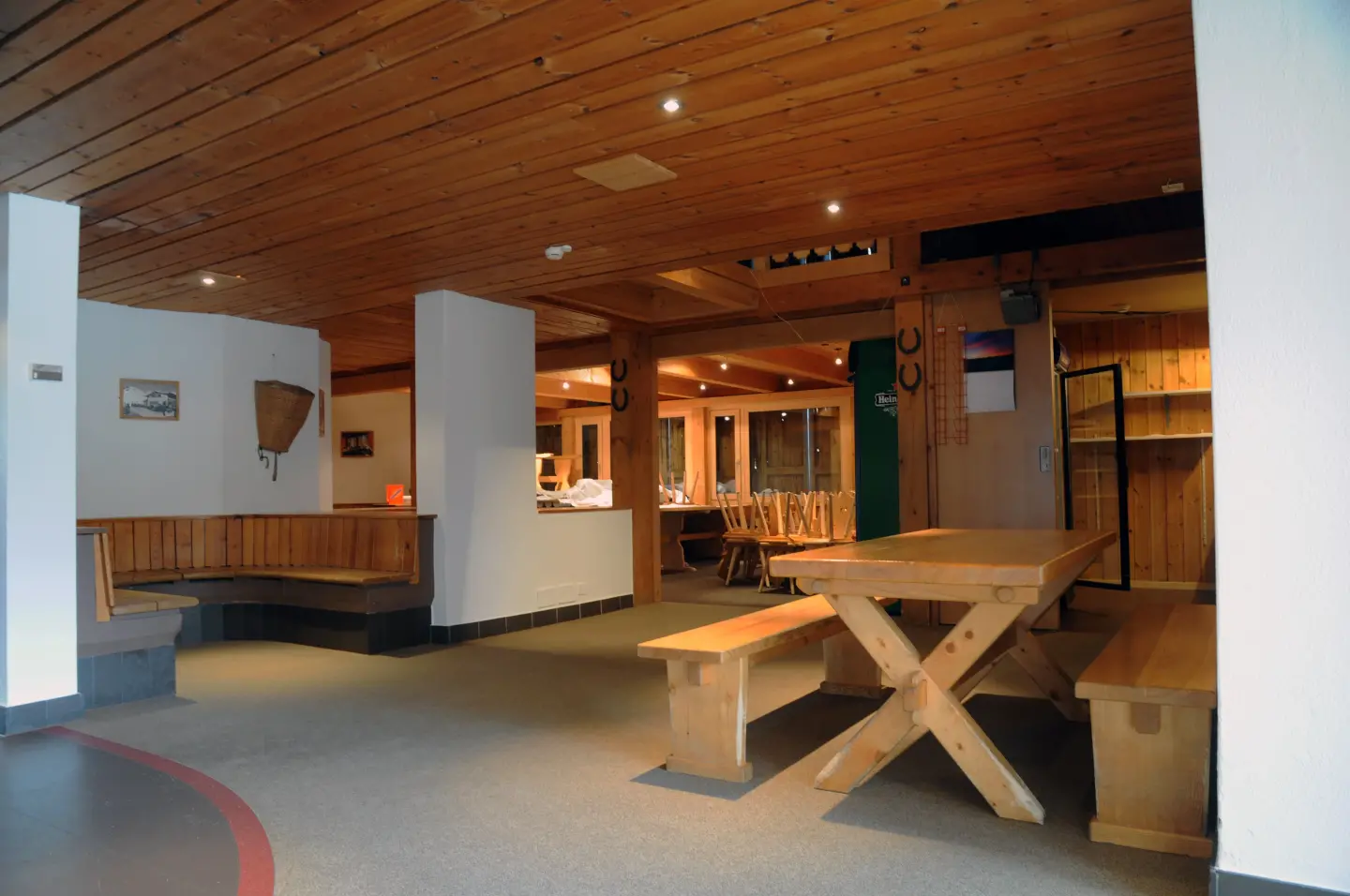 REGUPOL Indoor-Sportböden  REGUPOL Indoor-Sportböden