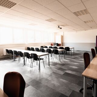 REGUPOL COMMERCIAL FLOORING - infintium Bodenbeläge