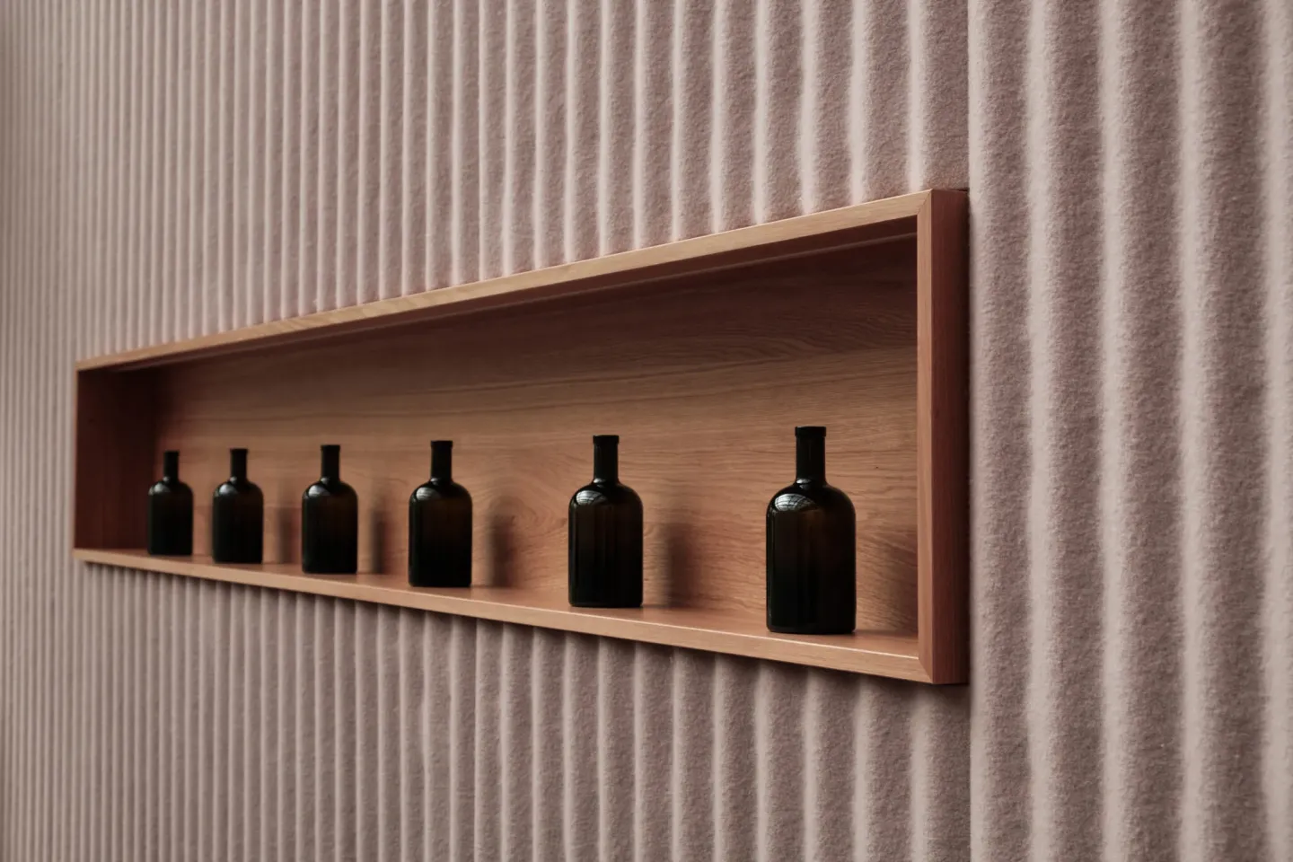 Individuelle Design-Schallabsorber zur Verbesserung der Raumakustik Individuelle Design-Schallabsorber zur Verbesserung der Raumakustik