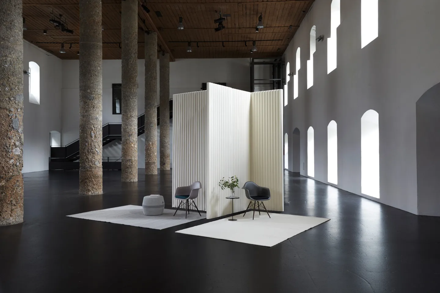 Individuelle Design-Schallabsorber zur Verbesserung der Raumakustik Individuelle Design-Schallabsorber zur Verbesserung der Raumakustik