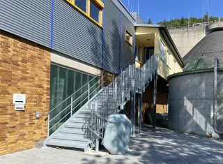 Rollstuhl-Plattformlift für Innen und Außen Rollstuhl-Plattformlift für Innen und Außen