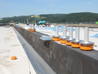 Nur acht Stränge für 96 Abläufe