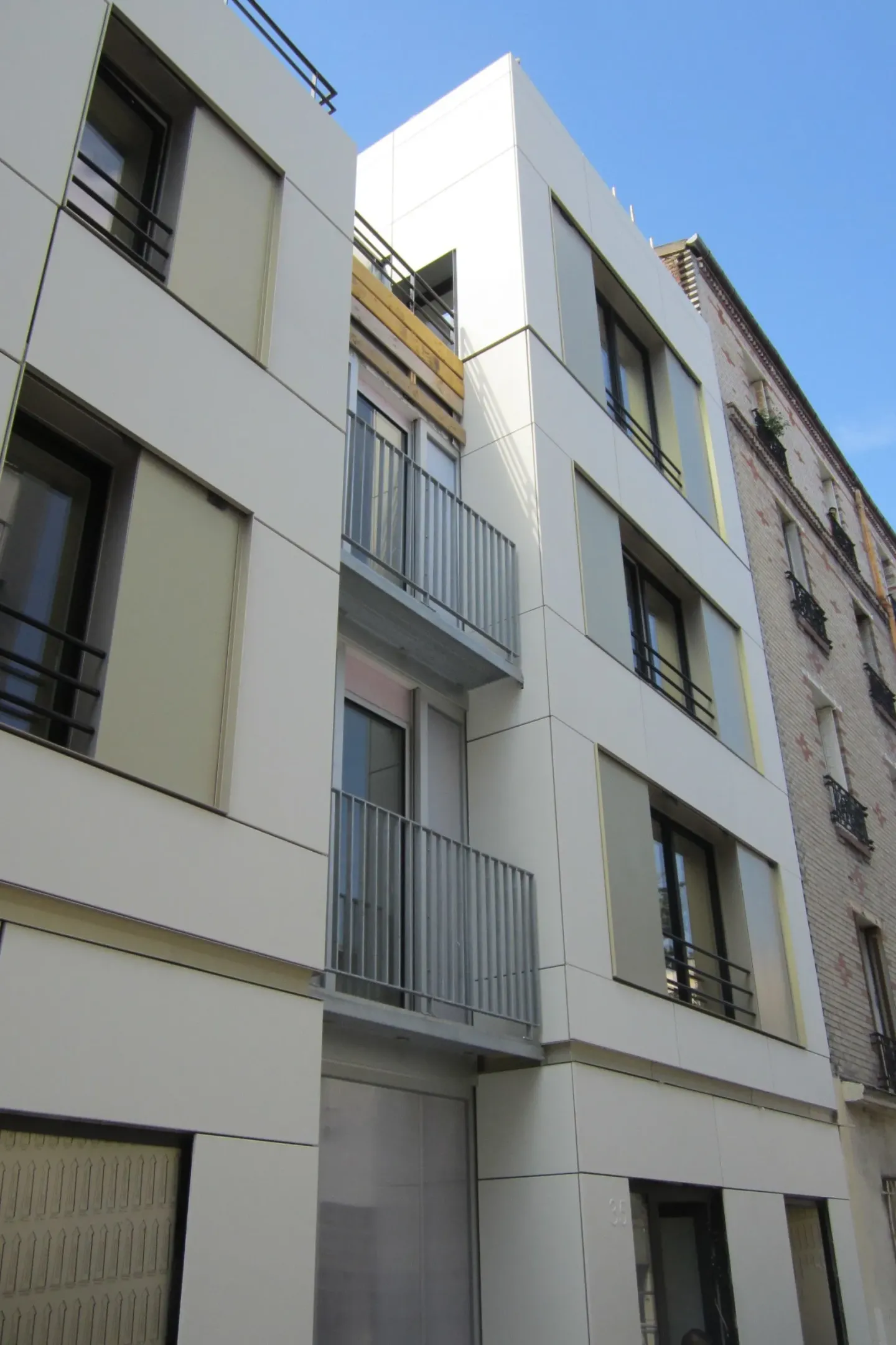 FClad® Fassadenplatten für die Sanierung von Gebäuden FClad® Fassadenplatten für die Sanierung von Gebäuden