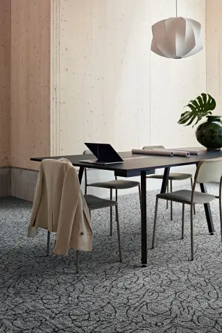 Kollektionen der  textilen modularen Bodenbeläge Kollektionen der  textilen modularen Bodenbeläge