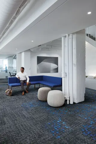 Kollektionen der  textilen modularen Bodenbeläge Kollektionen der  textilen modularen Bodenbeläge