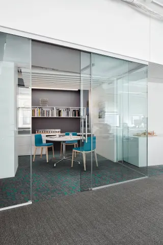 Kollektionen der  textilen modularen Bodenbeläge Kollektionen der  textilen modularen Bodenbeläge