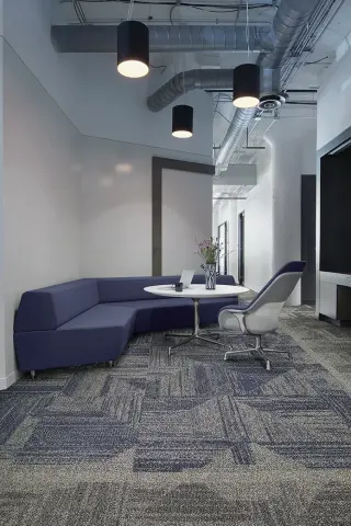 Kollektionen der  textilen modularen Bodenbeläge Kollektionen der  textilen modularen Bodenbeläge