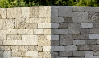 Mauern und Hangbefestigungen Mauern und Hangbefestigungen