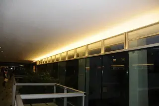 Lamellenfenster mit Isolier- und Einfachverglasung, NRWG zertifiziert Lamellenfenster mit Isolier- und Einfachverglasung, NRWG zertifiziert