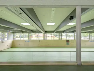 Lamellenfenster mit Isolier- und Einfachverglasung, NRWG zertifiziert Lamellenfenster mit Isolier- und Einfachverglasung, NRWG zertifiziert
